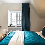 Pipe Lane - Charming 3 Bedroom House